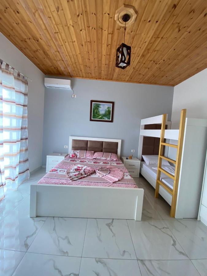 Vila Rafael Sarande Exterior photo