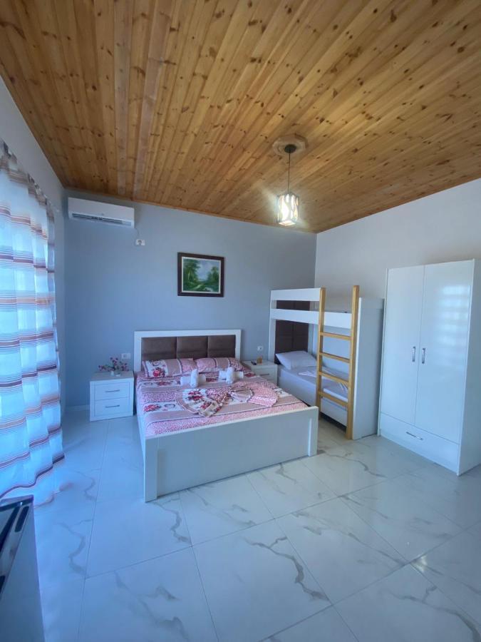 Vila Rafael Sarande Exterior photo